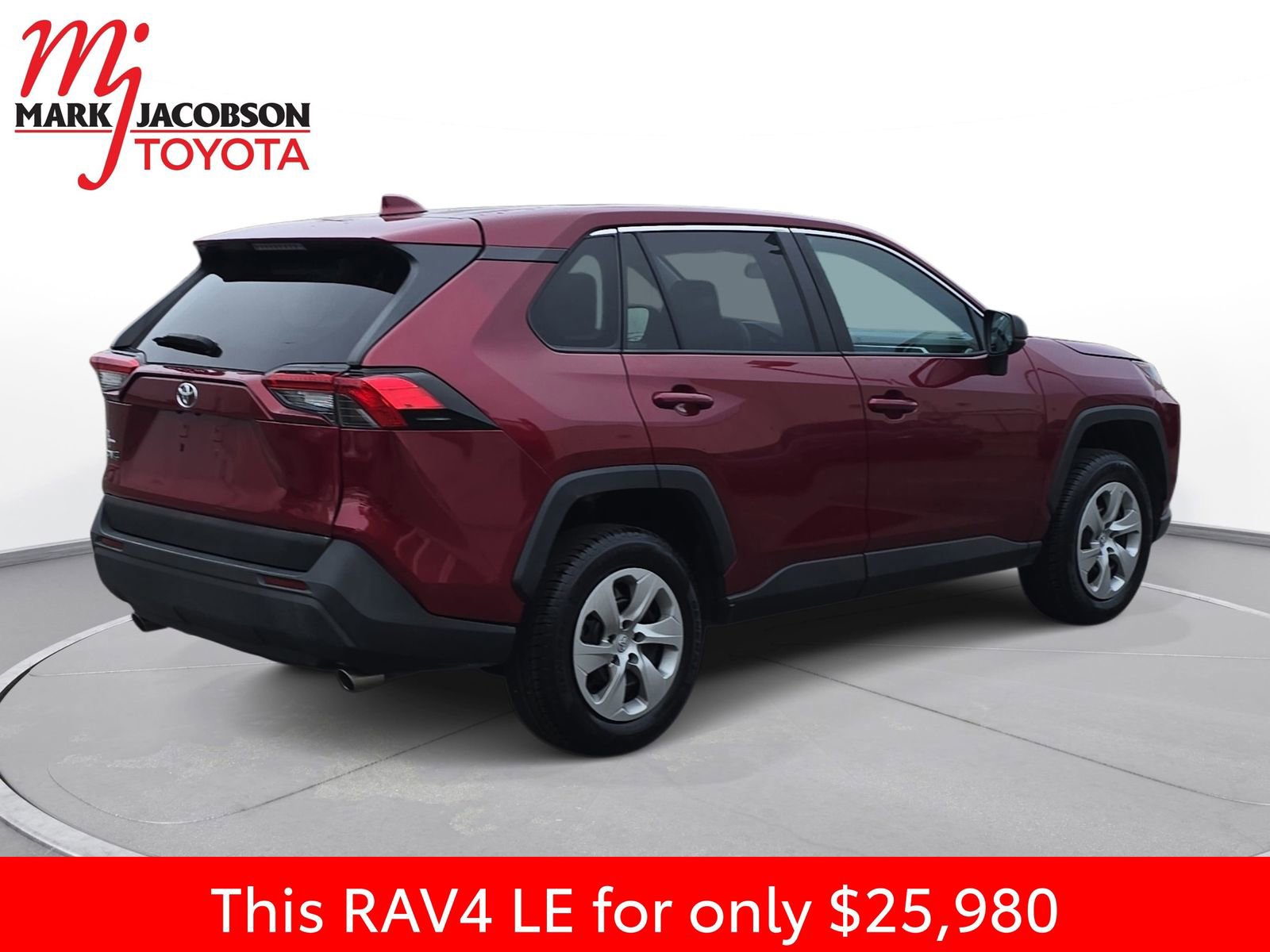 Used 2022 Toyota RAV4 LE image 9