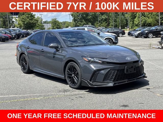 Used 2025 Toyota Camry SE w/ Convenience Package FWD image 1