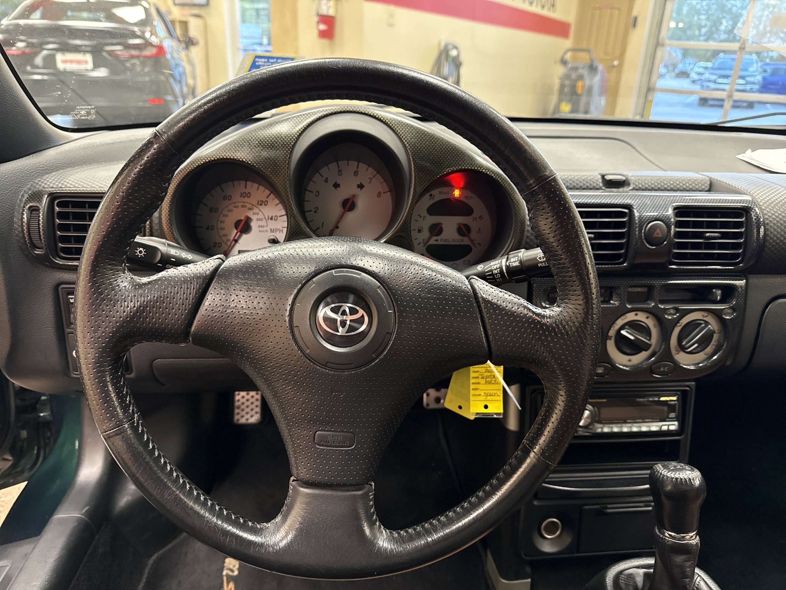 Used 2002 Toyota MR2 image 21