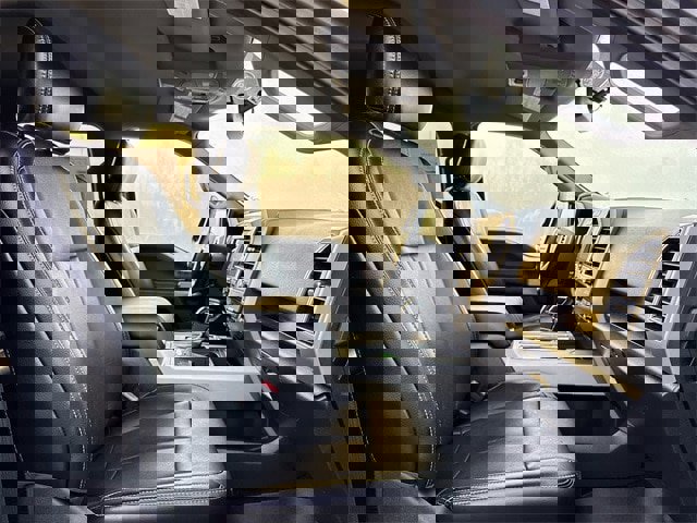 Used 2018 Ford F150 Lariat w/ Equipment Group 501A Mid image 19