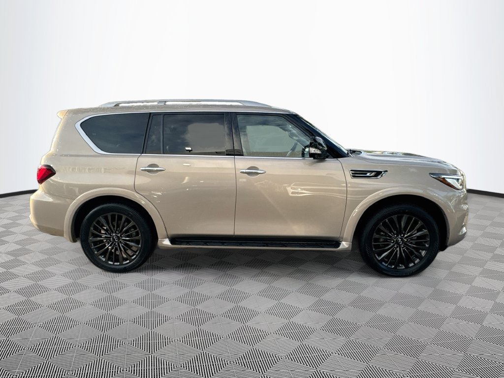 Used 2023 INFINITI QX80 Premium Select w/ Cargo Package AWD/4WD image 5