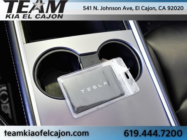 Used 2022 Tesla Model Y Long Range AWD/4WD image 36