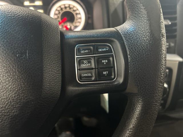 Used 2018 RAM 1500 Classic SLT AWD/4WD image 13