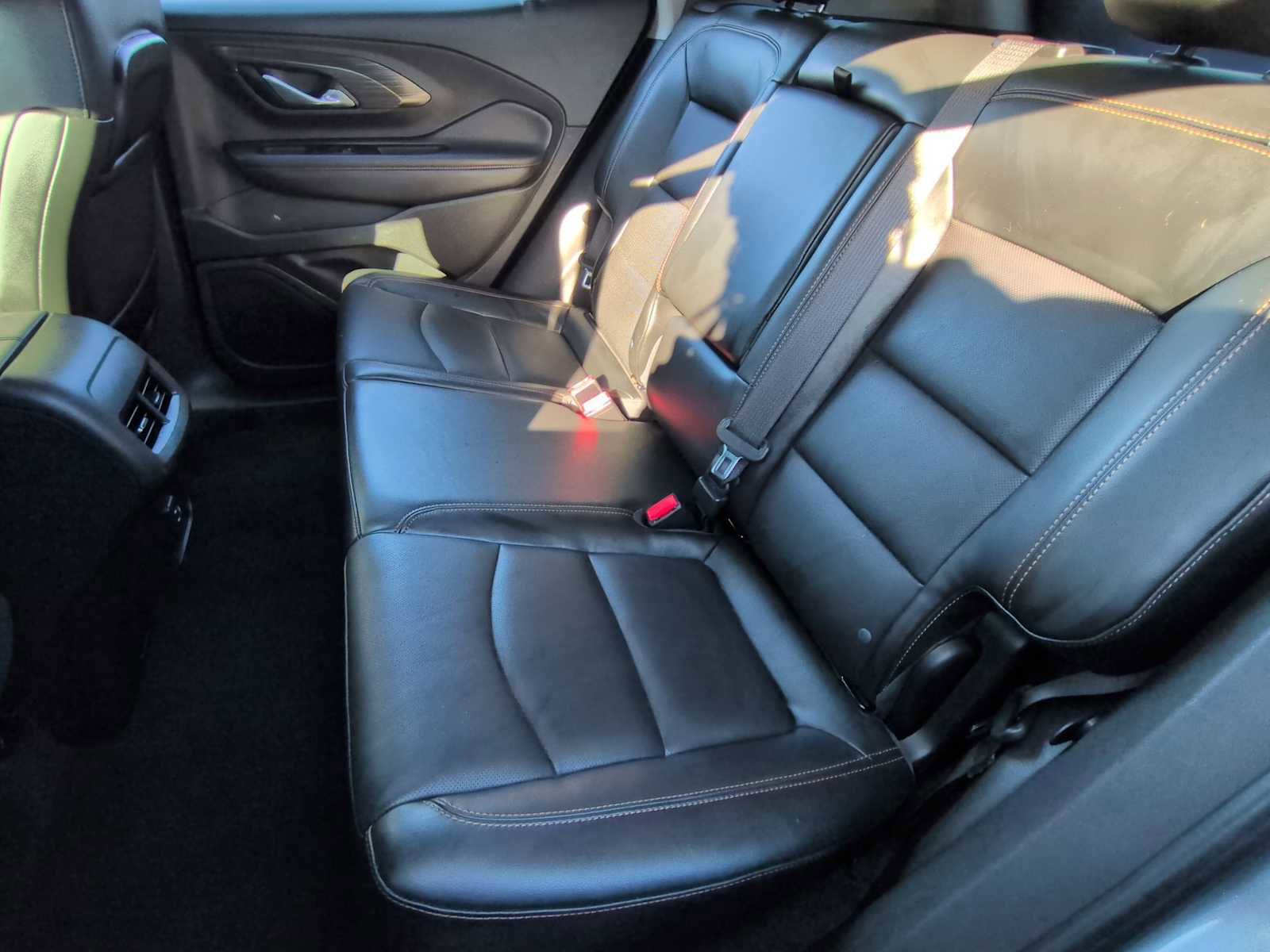 Used 2018 GMC Terrain SLT w/ Preferred Package image 21