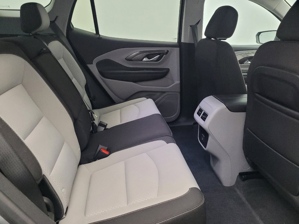 Used 2024 GMC Terrain SLE w/ Fleet Convenience Package image 19