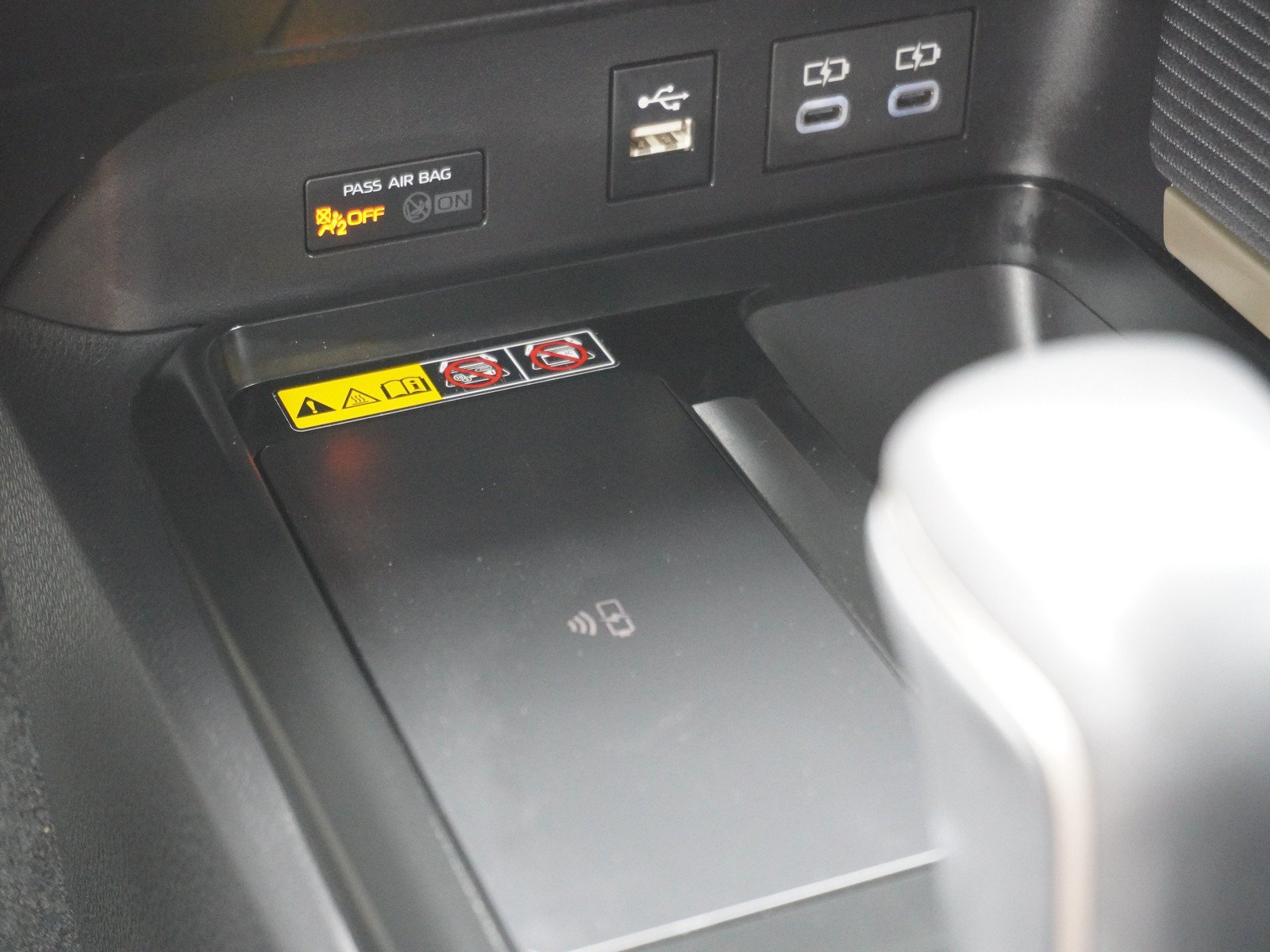 Used 2026 Toyota Camry SE w/ Convenience Package FWD image 24