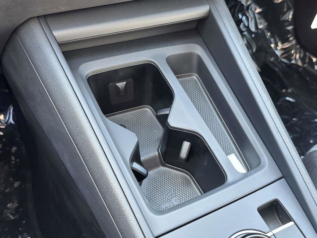 New 2025 Volkswagen Tiguan S image 24