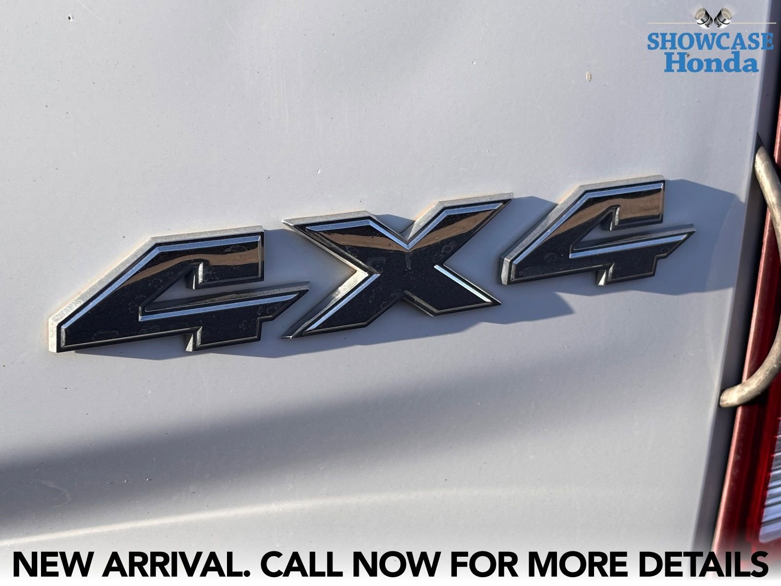 Used 2015 RAM 3500 SLT AWD/4WD image 11