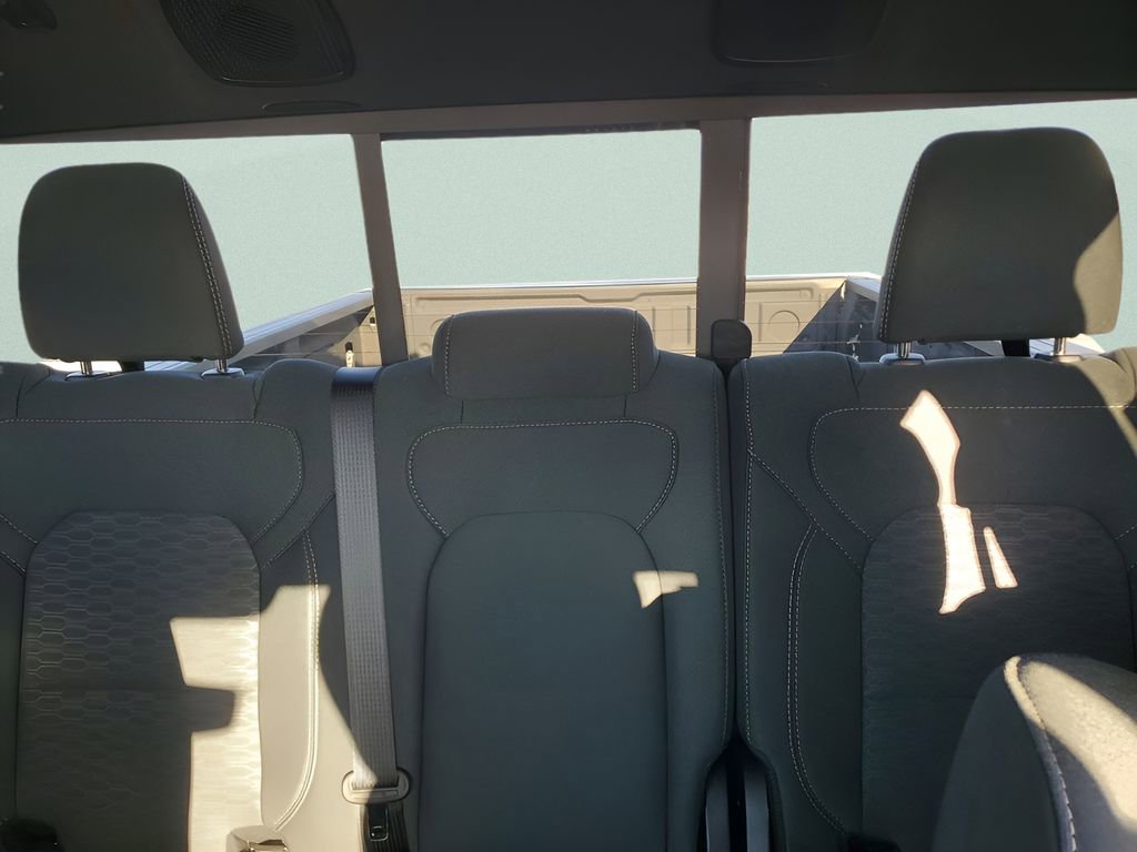 Used 2025 RAM 1500 Big Horn image 13