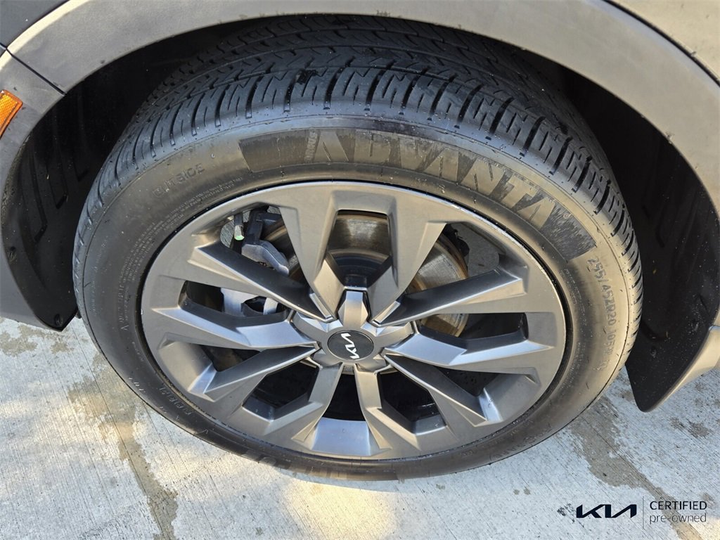 Certified 2022 Kia Sorento X-Line EX image 10