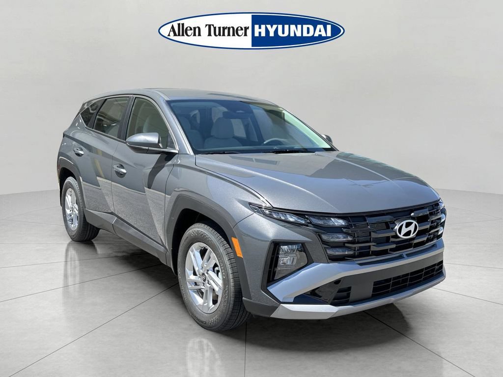 New 2026 Hyundai Tucson SE FWD image 2