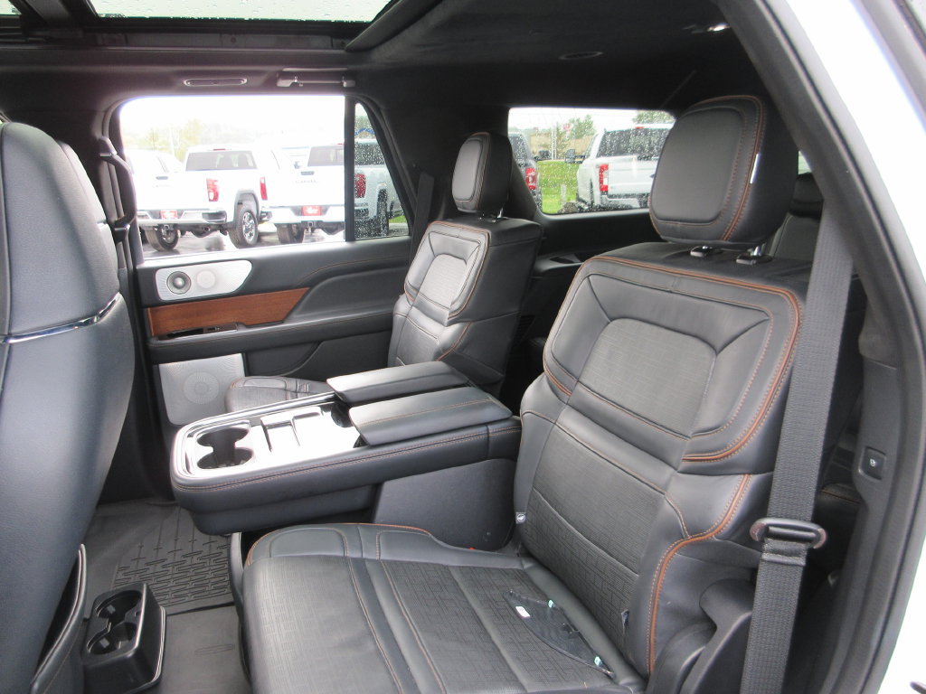 Used 2022 Lincoln Navigator Black Label AWD/4WD image 22