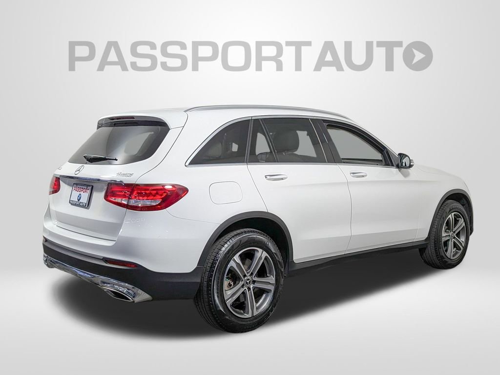 Used 2019 Mercedes-Benz GLC 300 4MATIC image 6