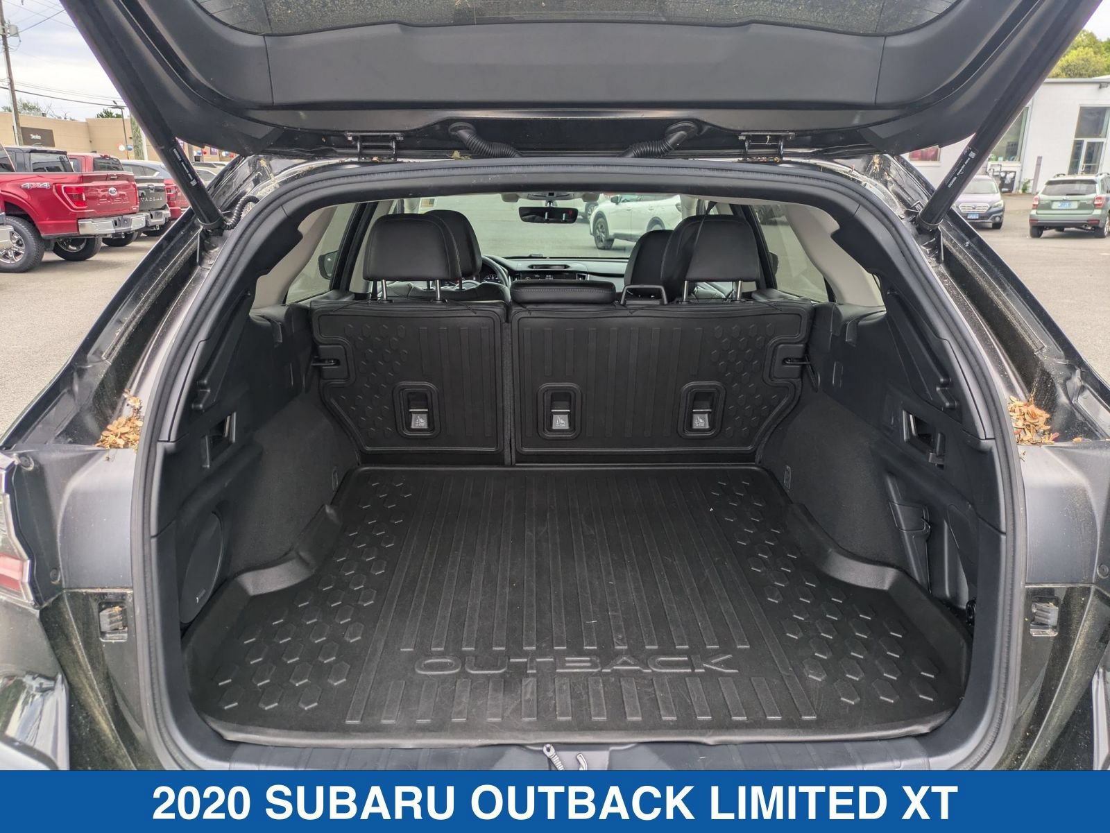 Used 2020 Subaru Outback Limited XT w/ Popular Package #2 AWD/4WD image 34