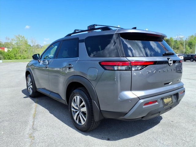 New 2026 Nissan Pathfinder SL AWD/4WD image 3