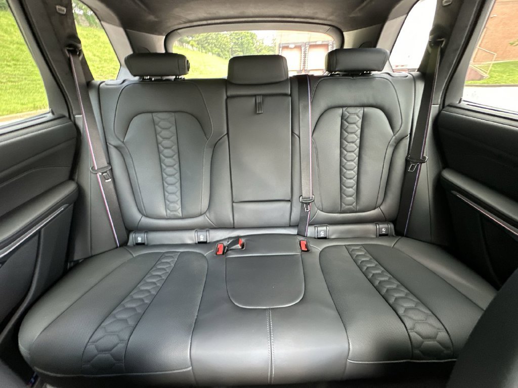 Used 2025 BMW X5 M Competition w/ Executive Package AWD/4WD image 46