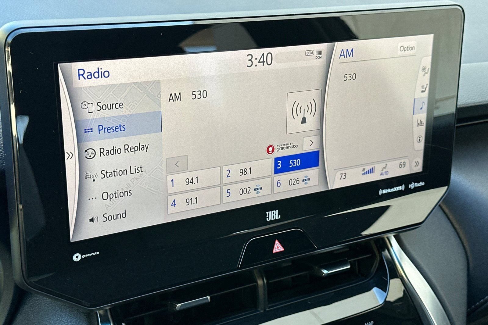 Certified 2021 Toyota Venza XLE AWD/4WD image 18