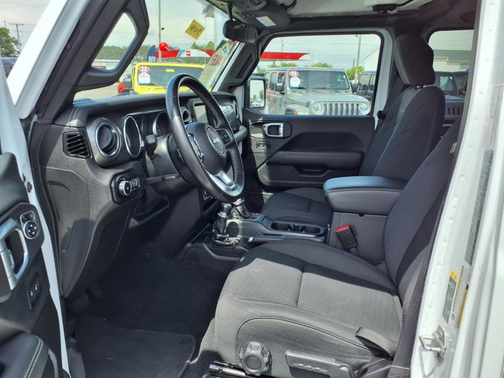 Used 2021 Jeep Wrangler Unlimited Sahara w/ Cold Weather Group image 10