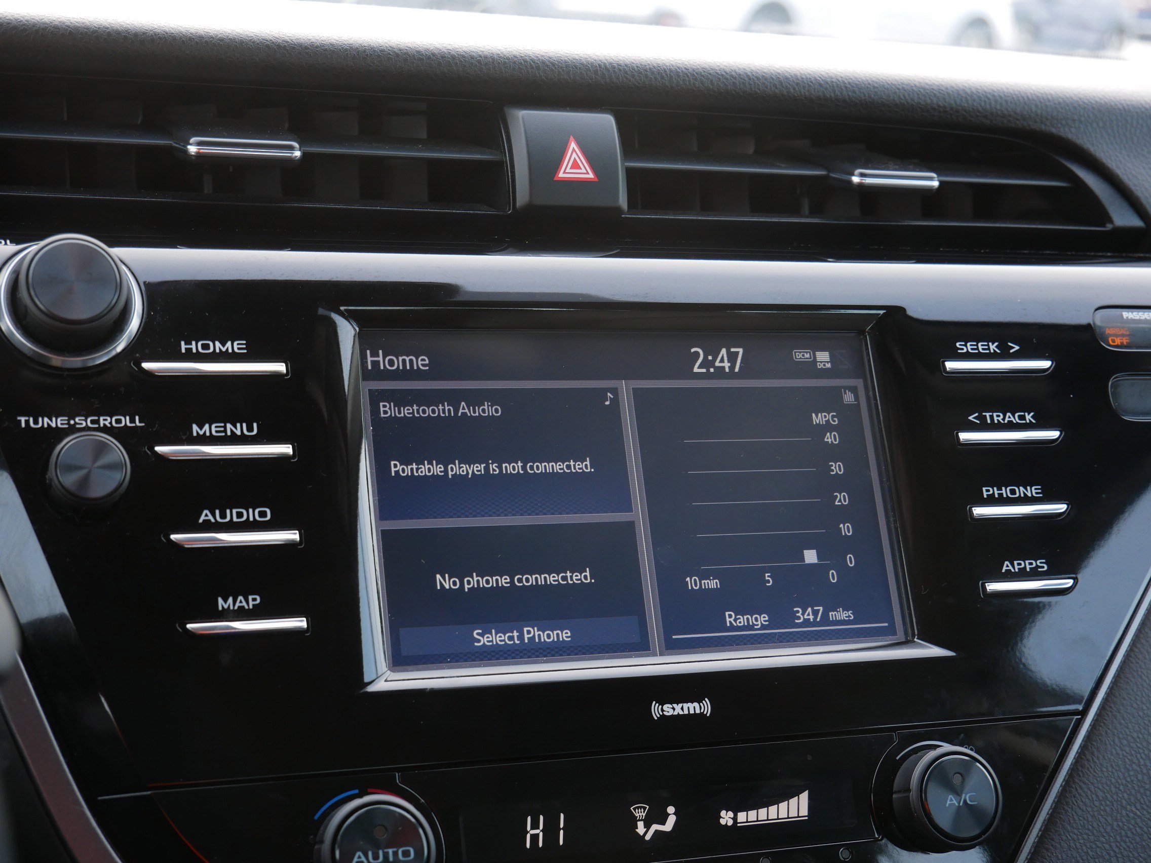 Used 2020 Toyota Camry SE image 20