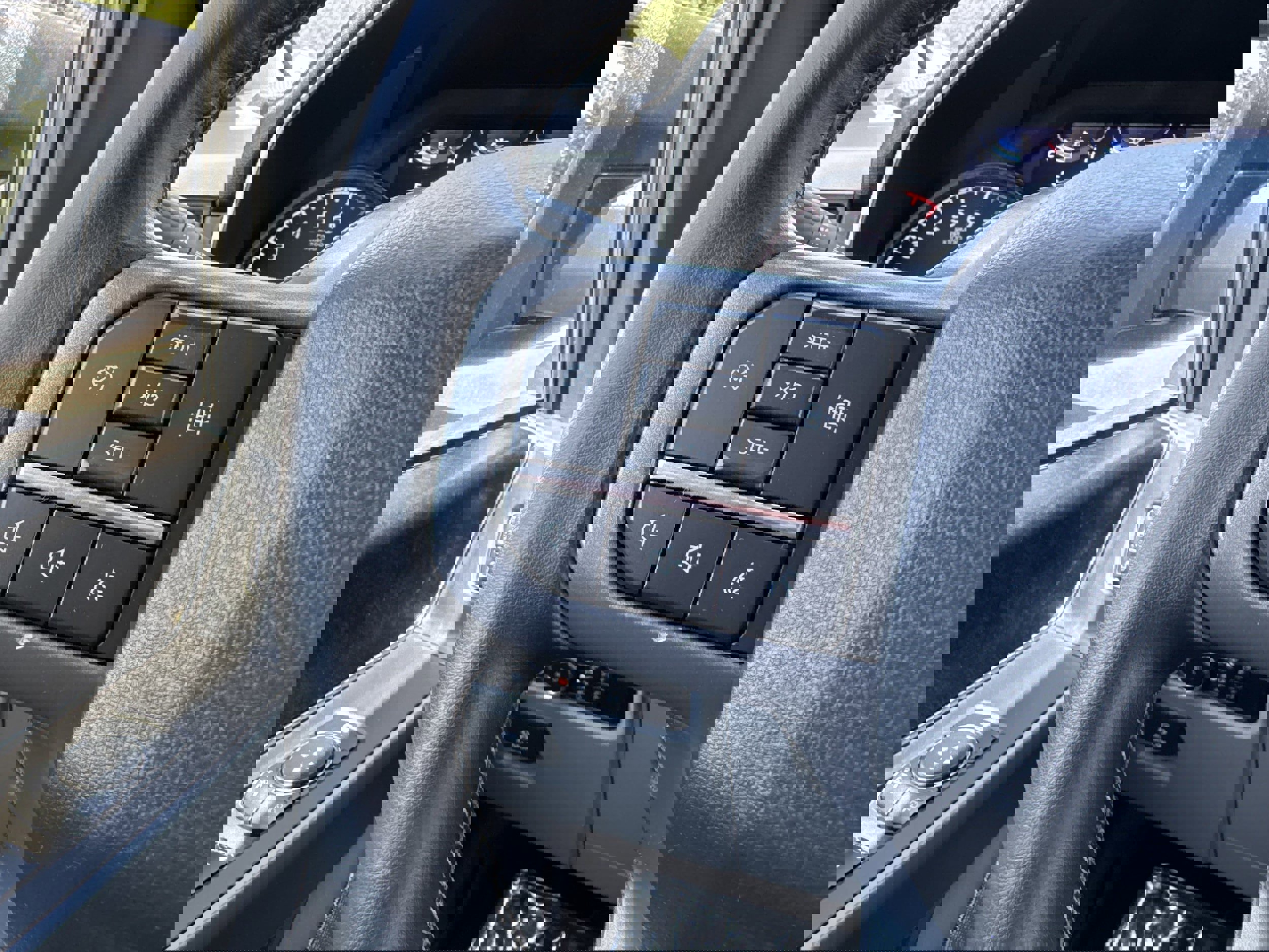 Used 2023 Ford F150 XLT w/ Equipment Group 302A High image 17