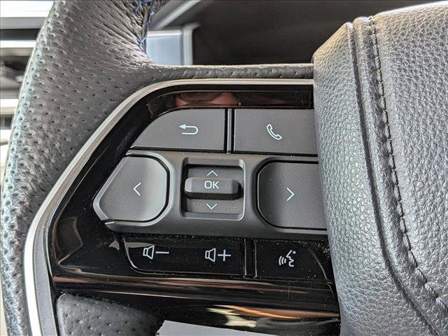 Used 2023 Toyota Tundra Platinum image 12