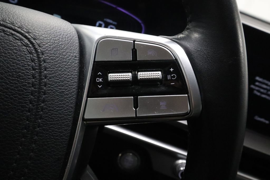 Used 2025 Kia Telluride S image 30