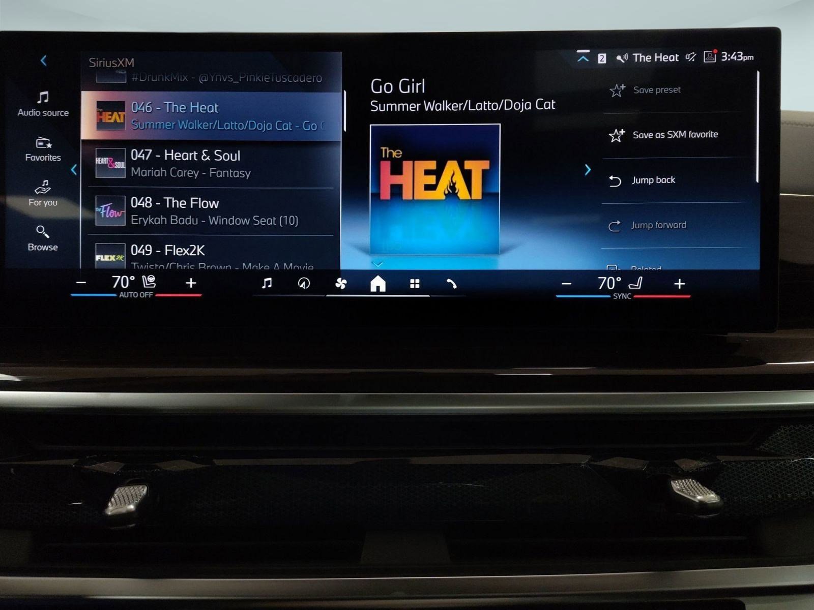 New 2026 BMW X5 xDrive50e w/ Climate Comfort Package image 20