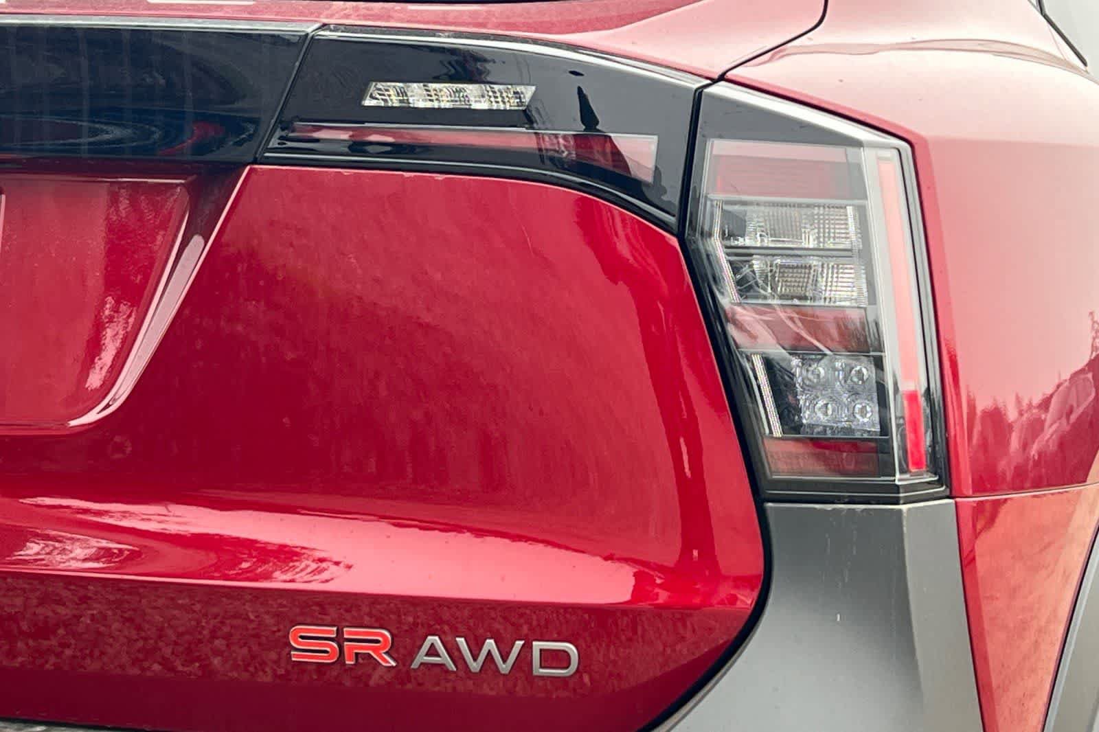 New 2026 Nissan Kicks SR AWD/4WD image 30