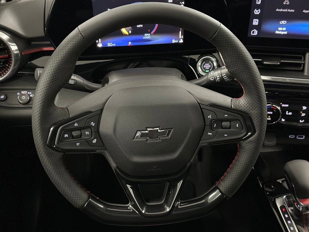 New 2026 Chevrolet Trax RS w/ Sunroof Package FWD image 4