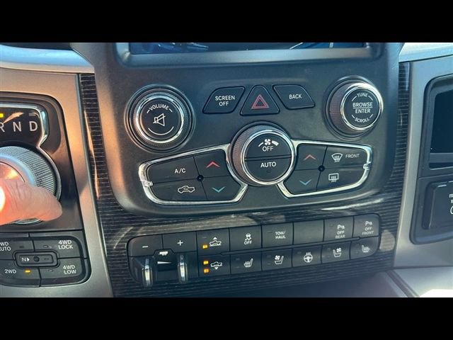 Used 2016 RAM 1500 Limited image 37