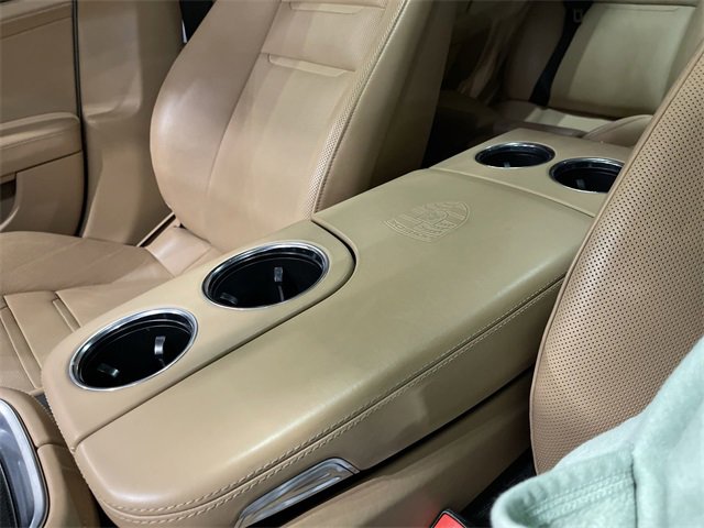 Used 2018 Porsche Panamera Turbo S Executive image 27