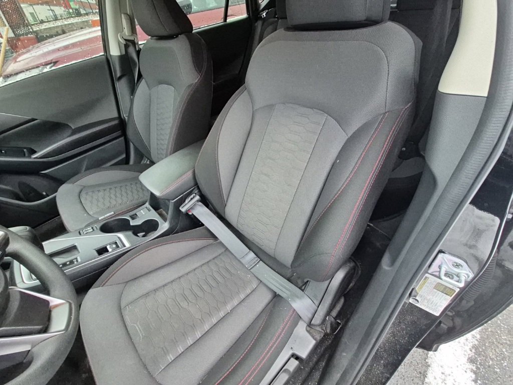 Used 2024 Subaru Impreza 2.0i Sport image 11