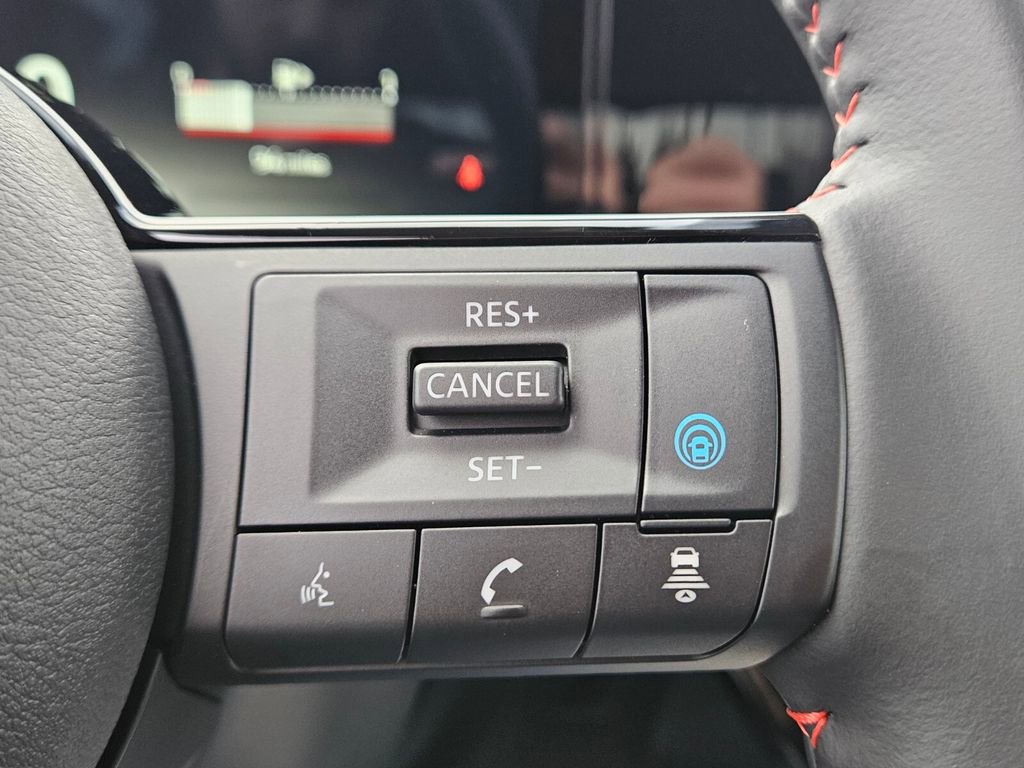 New 2026 Nissan Kicks SR w/ Cold Weather Package image 26