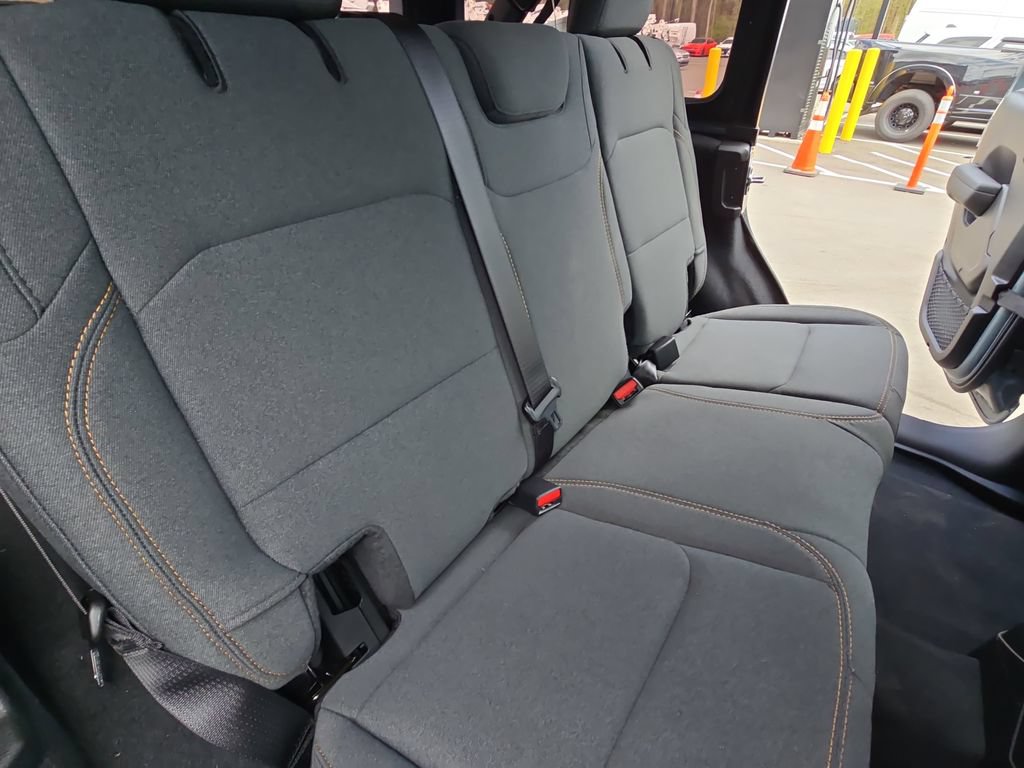 New 2026 Jeep Wrangler Unlimited Sport AWD/4WD image 11