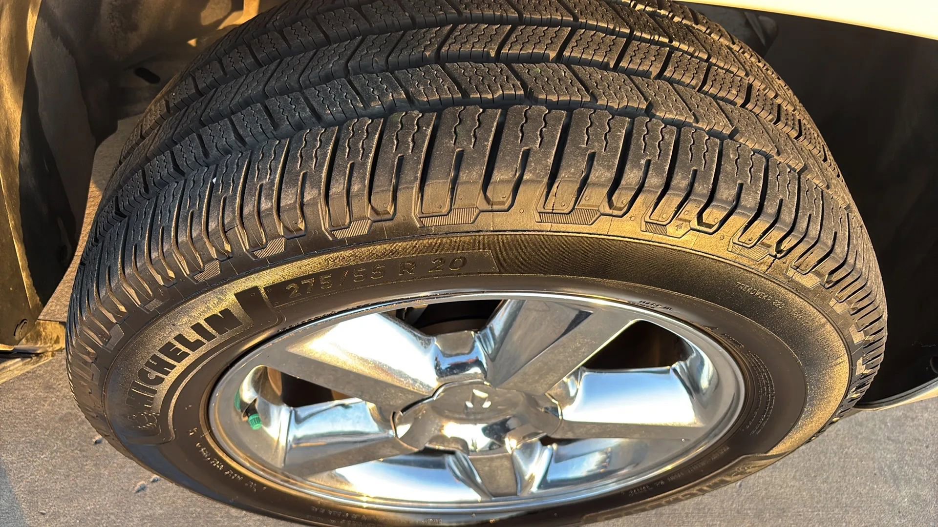 Used 2012 Chevrolet Tahoe LTZ image 33