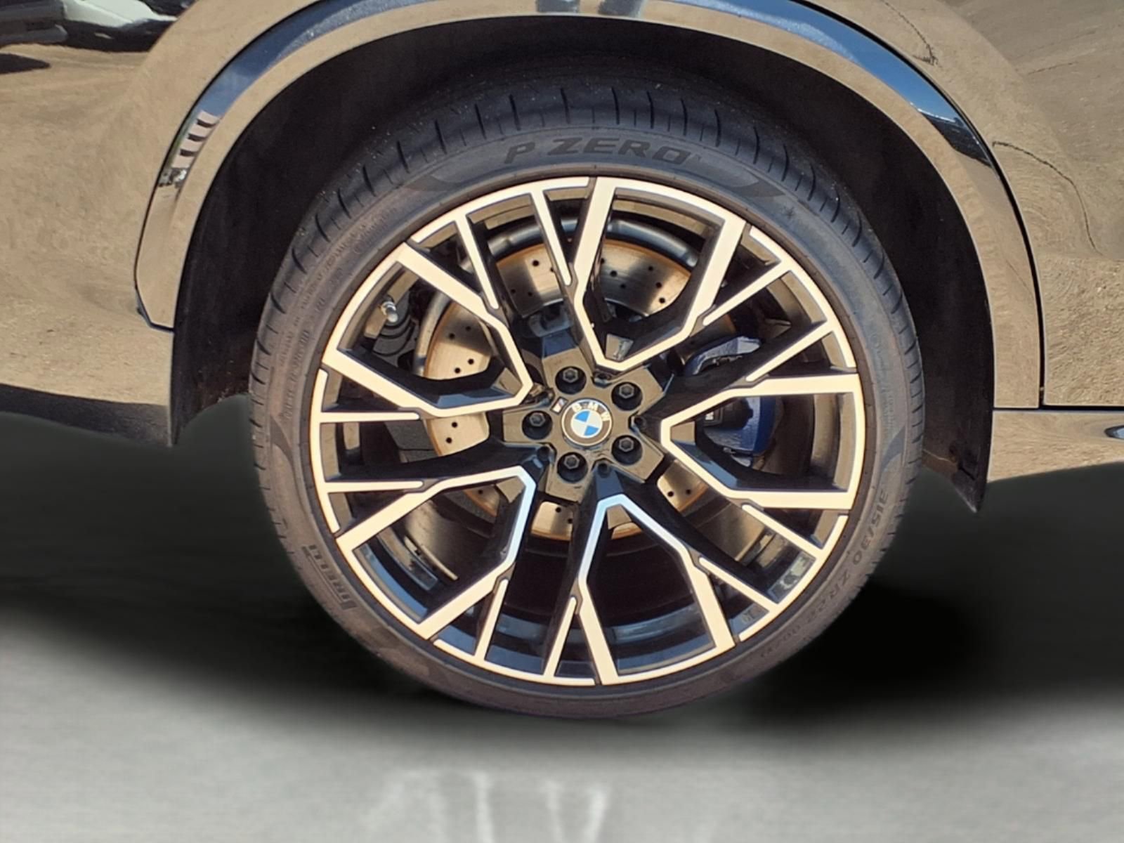 Used 2021 BMW X5 M Competition w/ Competition Package image 9