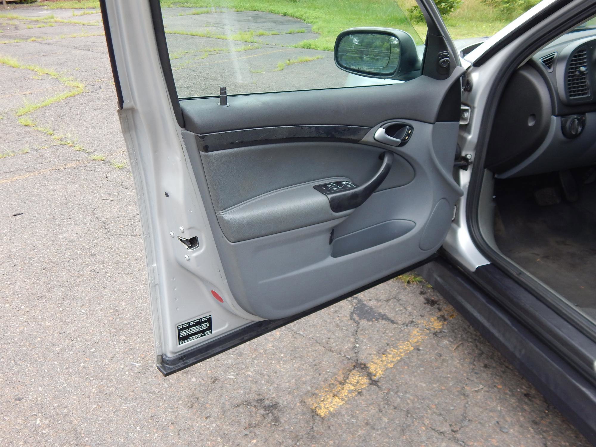 Used 2005 Saab 9-3 Linear image 9