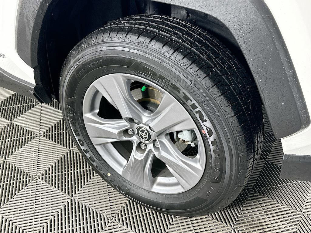 Used 2025 Toyota RAV4 LE image 36