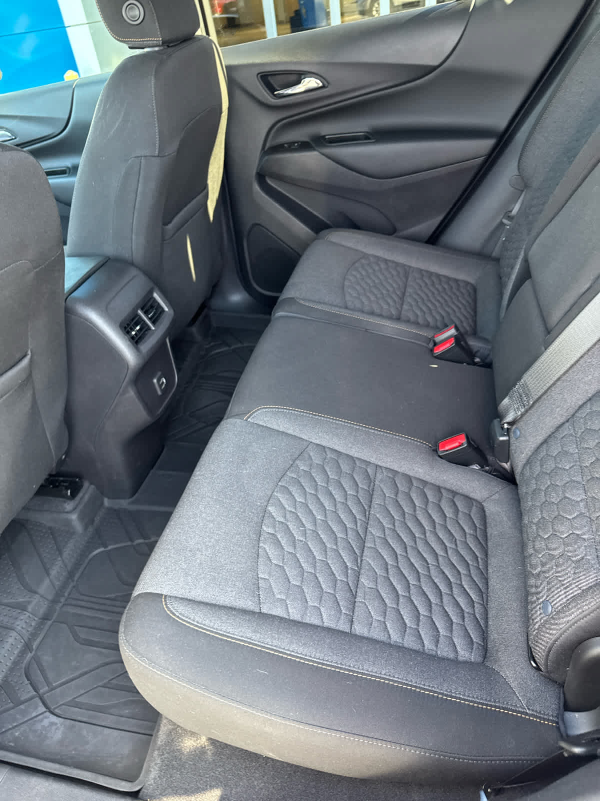 Used 2021 Chevrolet Equinox LT FWD image 12