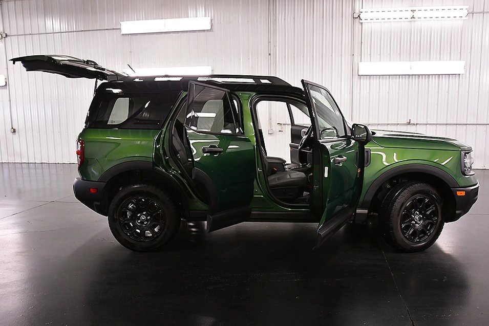 Used 2025 Ford Bronco Sport Badlands image 30