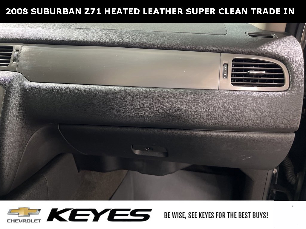 Used 2008 Chevrolet Suburban LT image 25