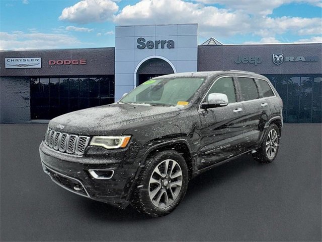 Used 2017 Jeep Grand Cherokee Overland w/ Jeep Active Safety Group image 3