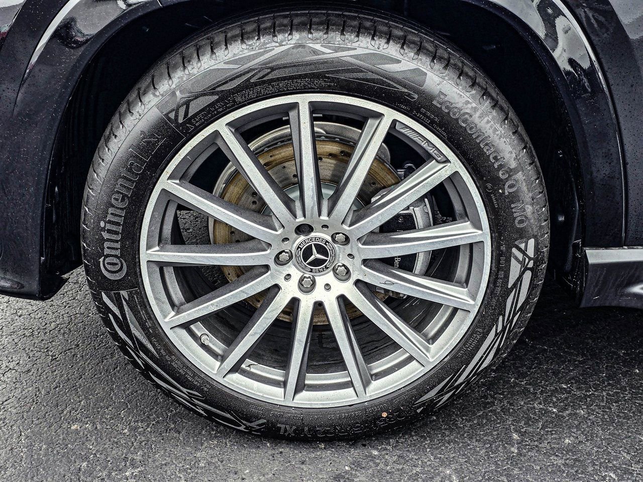 New 2026 Mercedes-Benz GLS 580 4MATIC image 9
