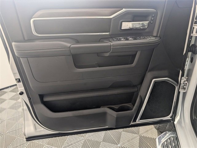 Used 2023 RAM 3500 Laramie image 10