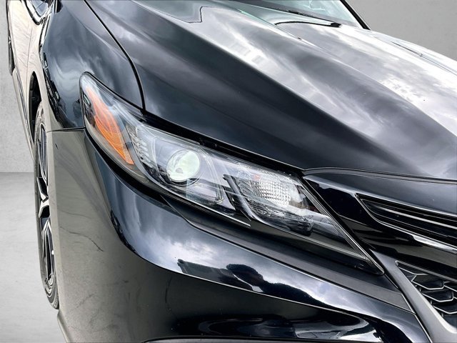Used 2024 Toyota Camry SE w/ Convenience Package FWD image 30