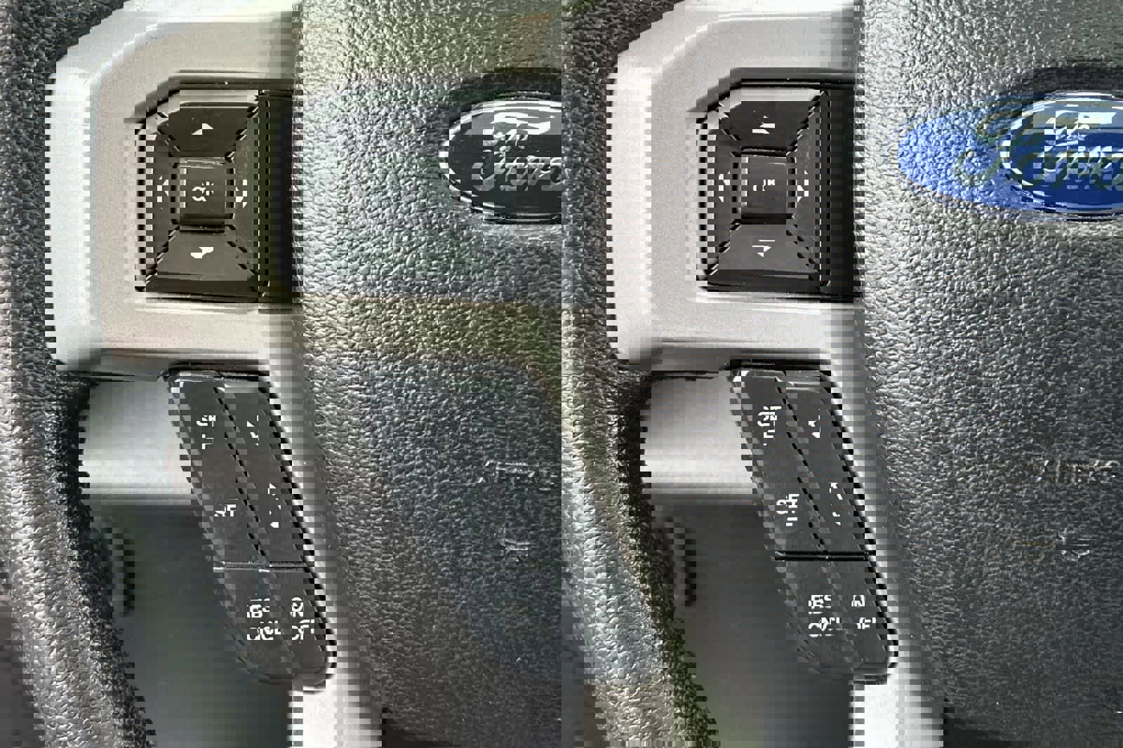 Used 2015 Ford F150 Lariat w/ Equipment Group 502A Luxury image 26