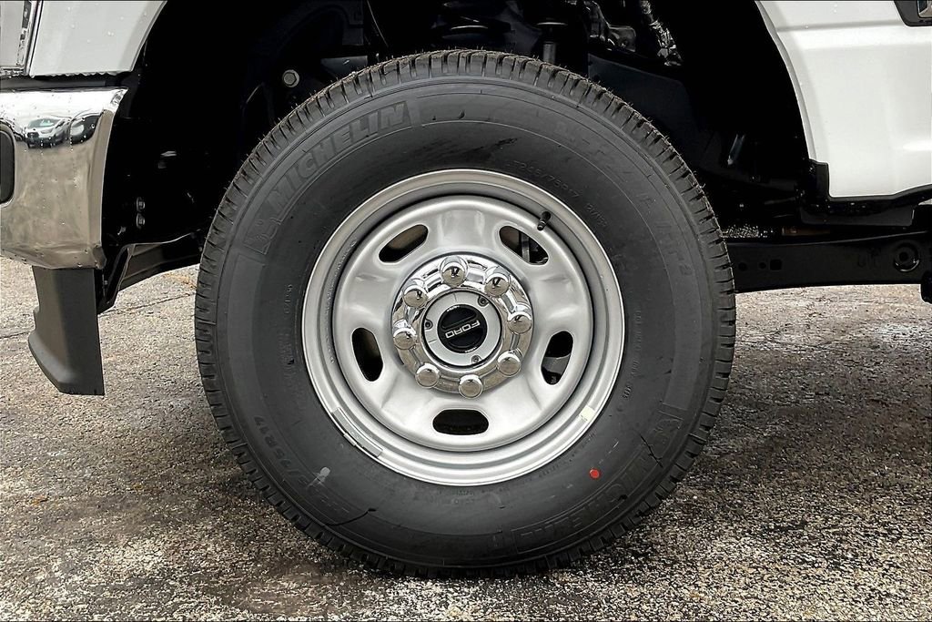 New 2026 Ford F250 XL w/ XL Driver Assist Package image 4
