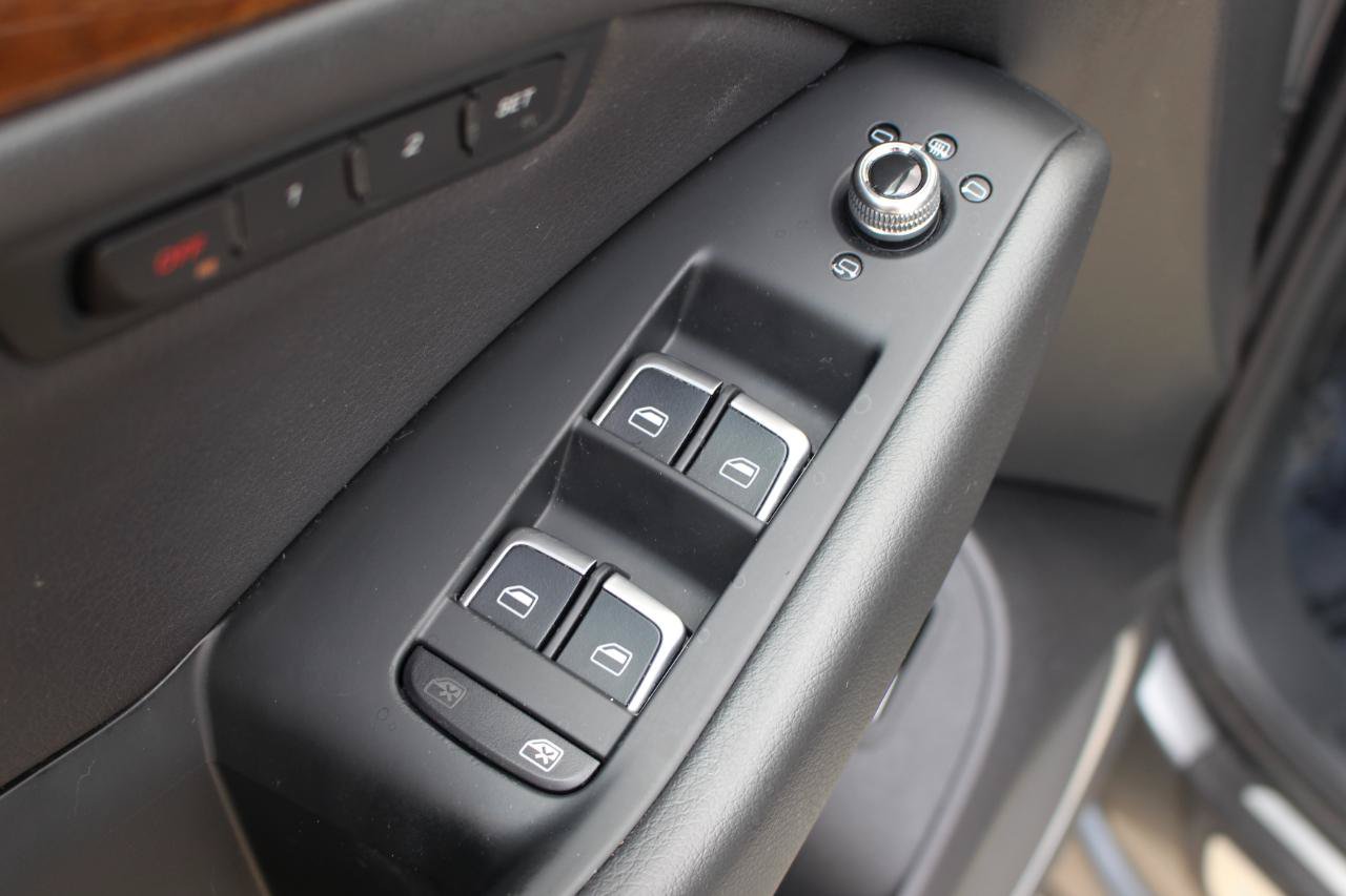 Used 2015 Audi Q5 2.0T Premium Plus AWD/4WD image 12