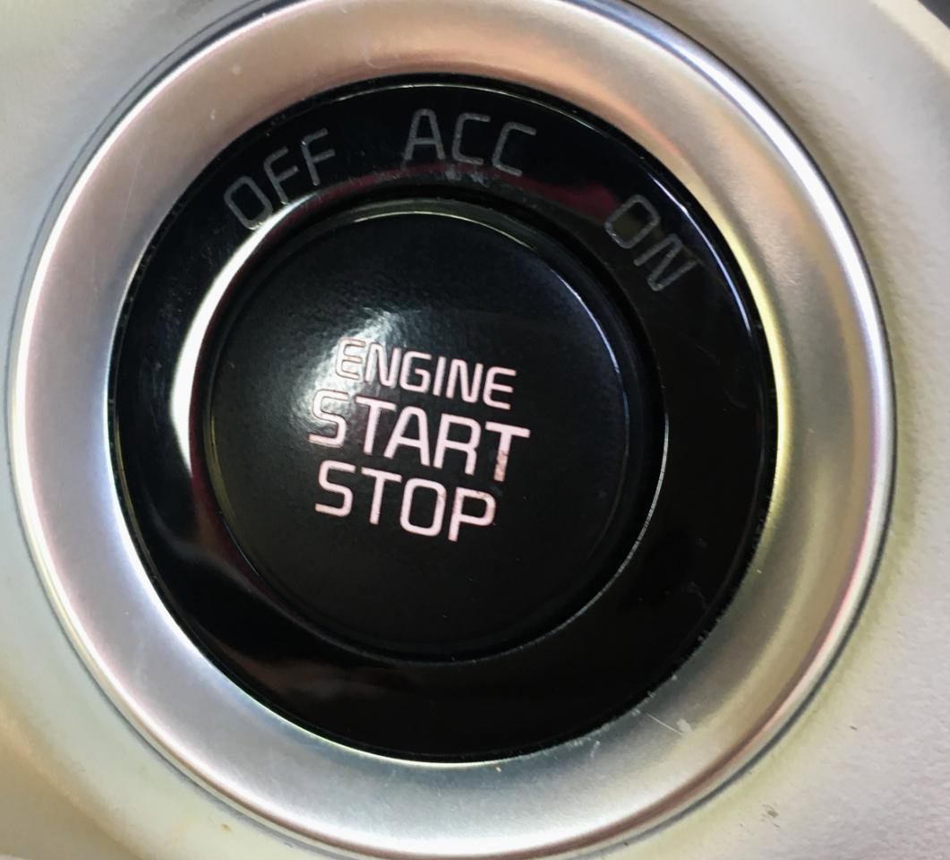 Used 2015 Kia K900 Luxury RWD image 30