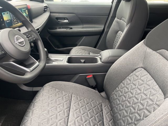 New 2026 Nissan Kicks SV w/ SV Premium Package image 10